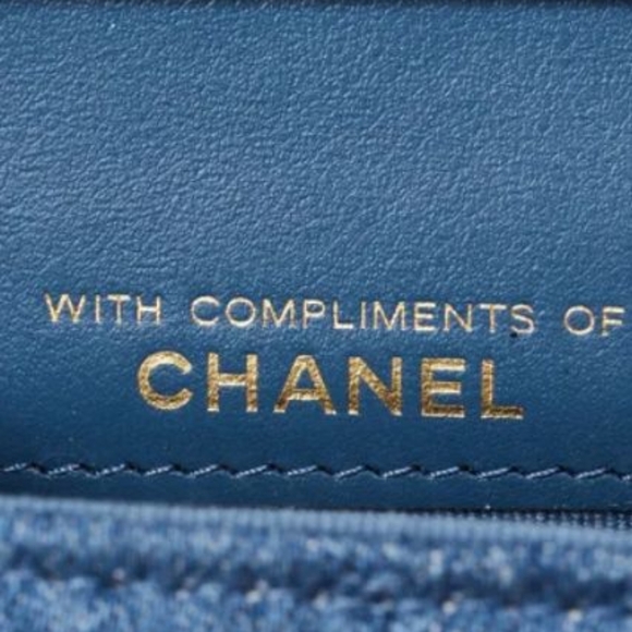 Chanel VIP Bag - Picture 6 of 8